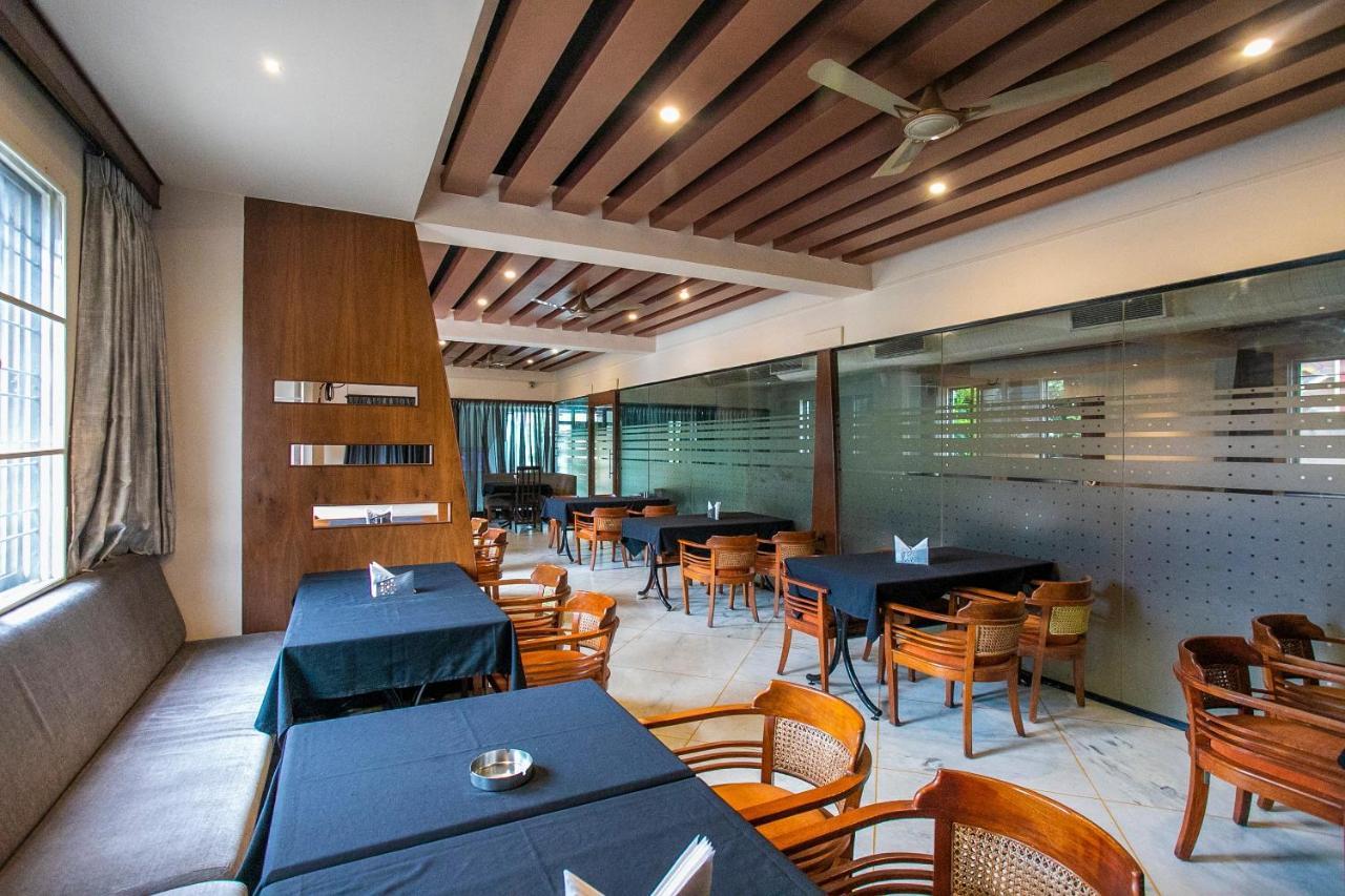 班加罗尔 Oyo 18762 Vaishnavi Residency酒店 外观 照片