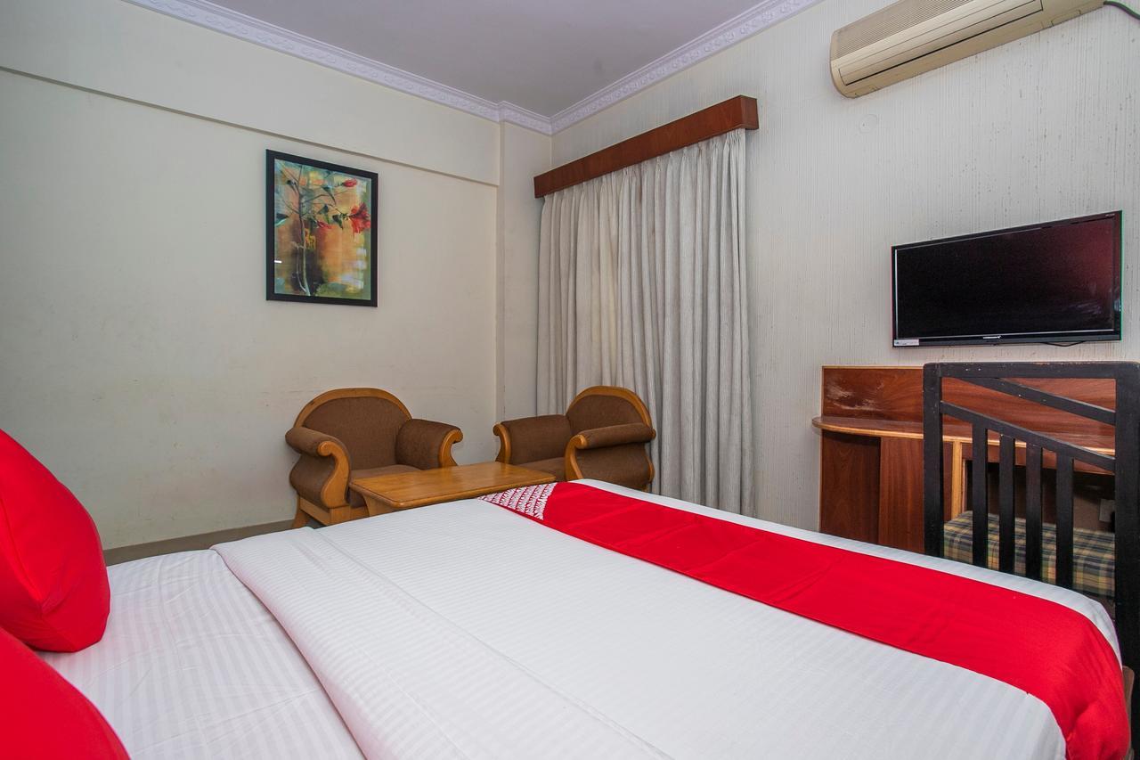 班加罗尔 Oyo 18762 Vaishnavi Residency酒店 外观 照片
